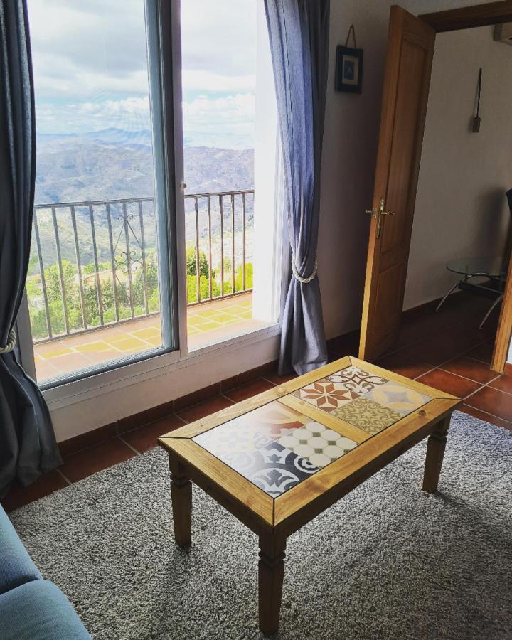 Lovely 2 Bed Apartment With Stunning Views & Pool Cómpeta Exterior foto